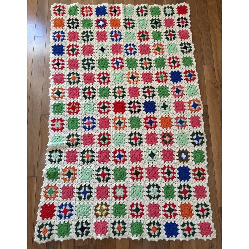 Vintage Handmade Crochet Granny Square Afghan Blanket‎ 40